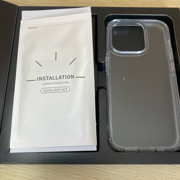 iPhone 14 Max Plus Phone Clear Case with Screen/Camera Protector - Picture 5 of 8